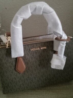 Michael Kors Mini Handbag